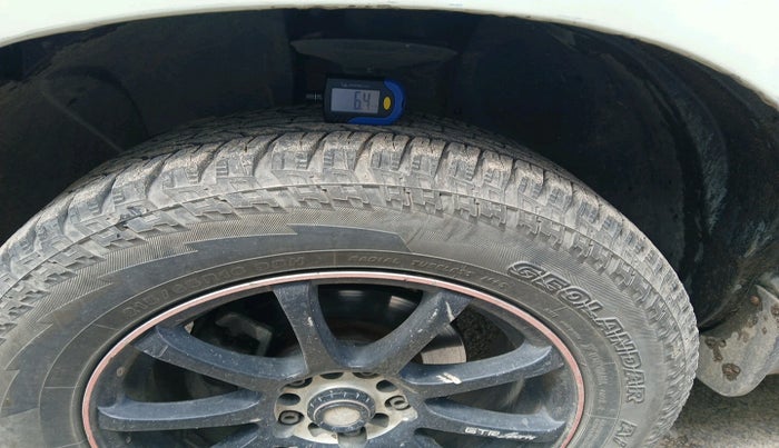 2014 Renault Duster 110 PS RXL DIESEL, Diesel, Manual, 1,37,212 km, tyre