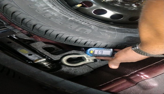 2020 Tata TIGOR XMA PETROL, Petrol, Automatic, 35,249 km, tyre