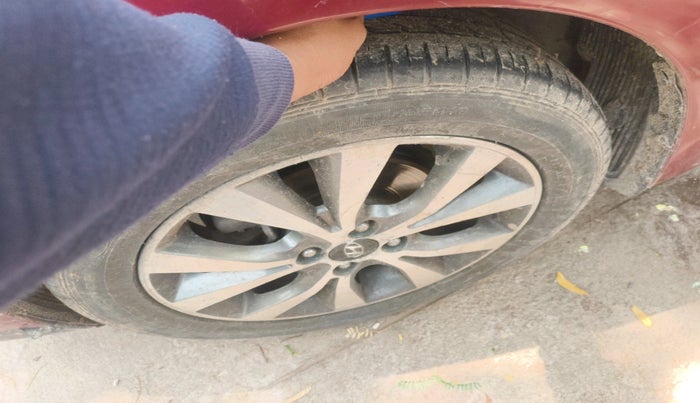 2014 Hyundai Verna FLUIDIC 1.6 VTVT SX, Petrol, Manual, 84,346 km, tyre