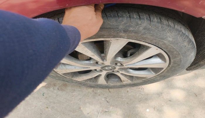 2014 Hyundai Verna FLUIDIC 1.6 VTVT SX, Petrol, Manual, 84,346 km, tyre