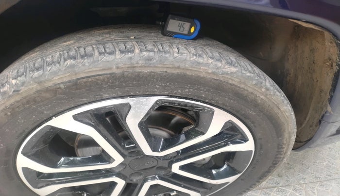 2021 Jeep Compass MODEL S (O) DIESEL 4X4 AT, Diesel, Automatic, 15,297 km, tyre