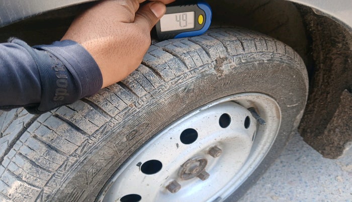 2016 Maruti Celerio VXI CNG, CNG, Manual, 76,225 km, tyre