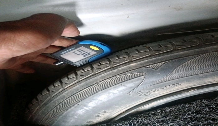 2019 Maruti New Wagon-R ZXI 1.2 AMT, Petrol, Automatic, 85,920 km, tyre