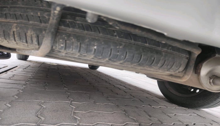 2012 Maruti Ertiga VXI, Petrol, Manual, 66,211 km, tyre