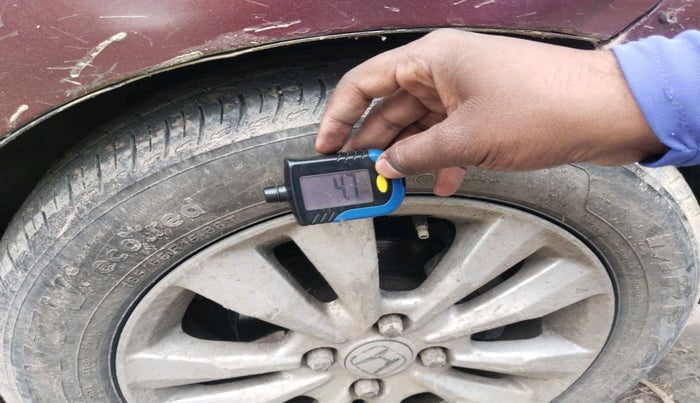 2013 Honda Amaze 1.5L I-DTEC S, Diesel, Manual, 2,09,861 km, tyre