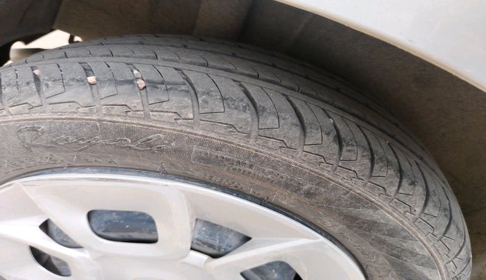 2019 Maruti IGNIS DELTA 1.2 AMT, Petrol, Automatic, 64,632 km, tyre