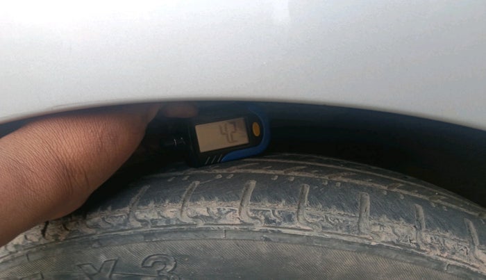 2015 Hyundai Xcent S 1.2, Petrol, Manual, 71,304 km, tyre