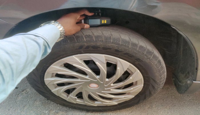 2019 Honda Amaze 1.2L I-VTEC S, Petrol, Manual, 81,238 km, tyre