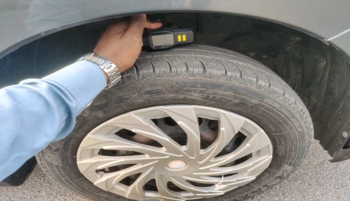 2019 Honda Amaze 1.2L I-VTEC S, Petrol, Manual, 81,238 km, tyre