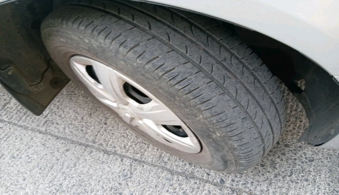 2012 Skoda Fabia AMBITION PLUS 1.2 TDI CR, Diesel, Manual, 75,204 km, tyre