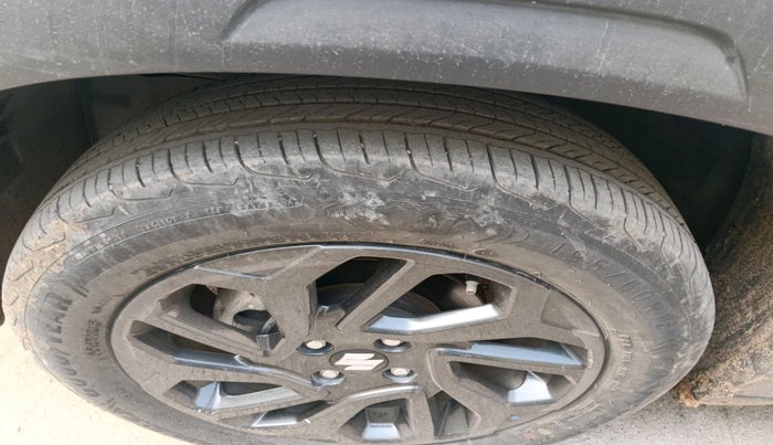 2023 Maruti FRONX ZETA 1.0 TURBO MT, Petrol, Manual, 29,091 km, tyre