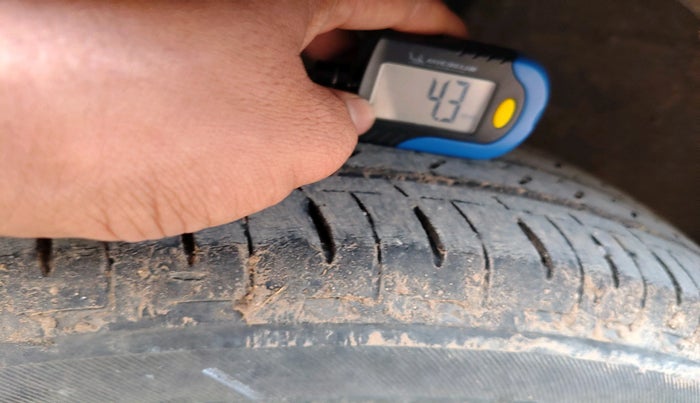 2022 Maruti IGNIS SIGMA 1.2, Petrol, Manual, 46,848 km, tyre