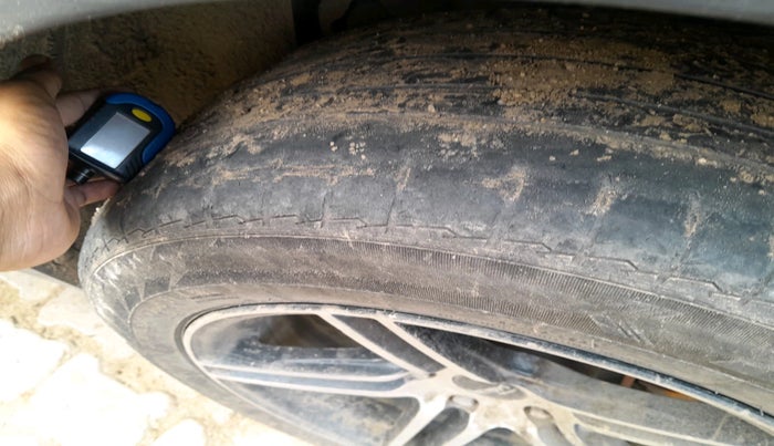 2019 Mahindra XUV300 W4 1.5 DIESEL, Diesel, Manual, 53,350 km, tyre