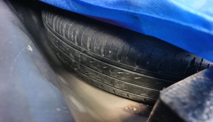 2021 Maruti Ciaz ZETA 1.5 SHVS MT PETROL, Petrol, Manual, 59,300 km, tyre