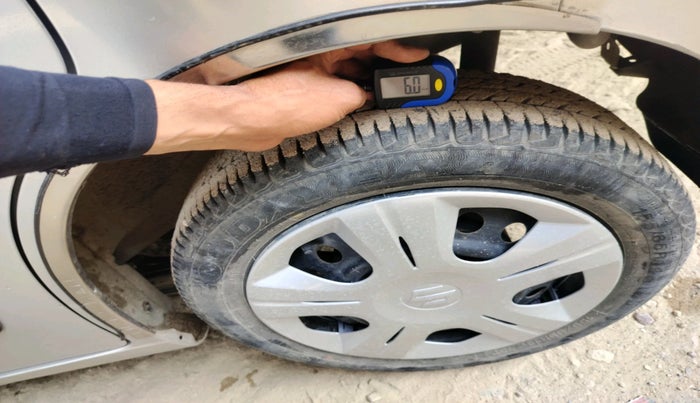 2017 Maruti Wagon R 1.0 VXI AMT, Petrol, Automatic, 5,586 km, tyre