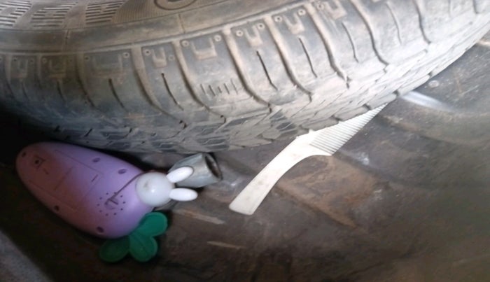 2016 Maruti Alto 800 LXI, Petrol, Manual, 44,064 km, tyre