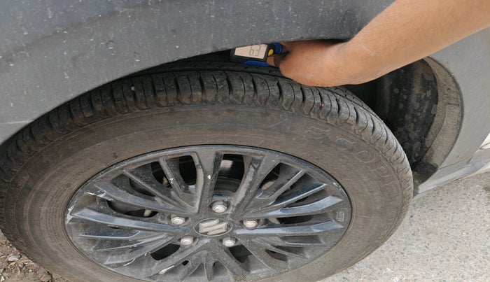 2021 Maruti XL6 ZETA AT, Petrol, Automatic, 84,880 km, tyre