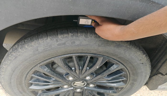 2021 Maruti XL6 ZETA AT, Petrol, Automatic, 84,880 km, tyre