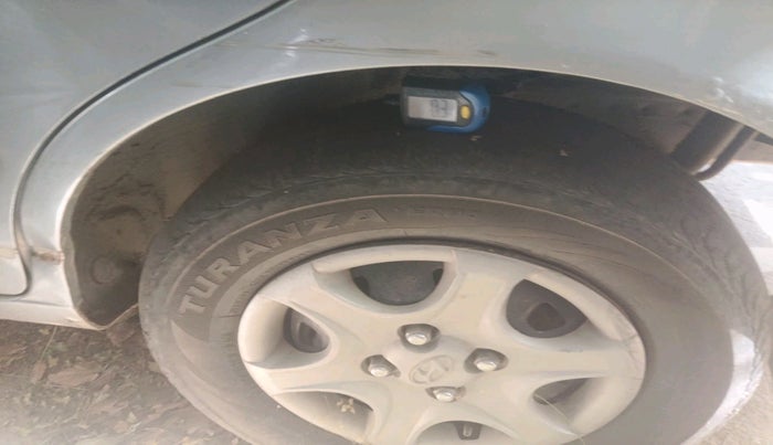 2006 Hyundai Accent CRDI, Diesel, Manual, 1,41,301 km, tyre