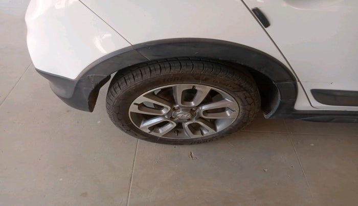 2018 Hyundai i20 Active 1.2 S, Petrol, Manual, 48,099 km, tyre