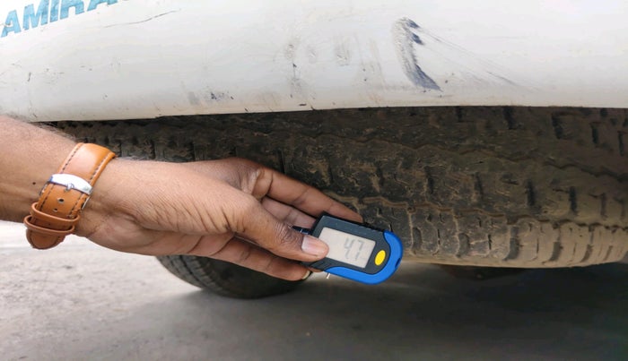 2007 Mahindra Scorpio 2.6 SLX CRDE, Diesel, Manual, 2,10,081 km, tyre