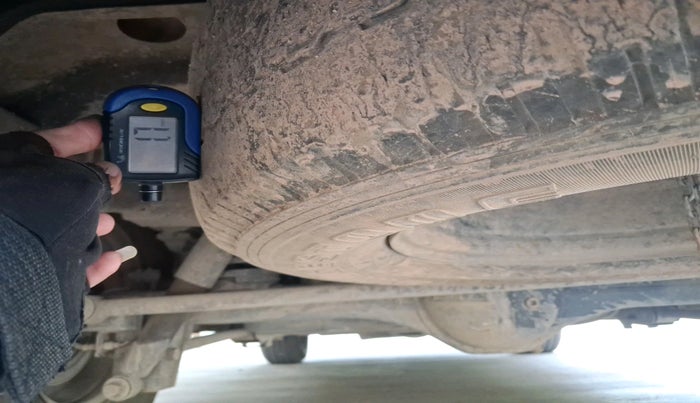 2019 Tata Hexa XMA 4X2 7 STR, Diesel, Automatic, 1,68,882 km, tyre