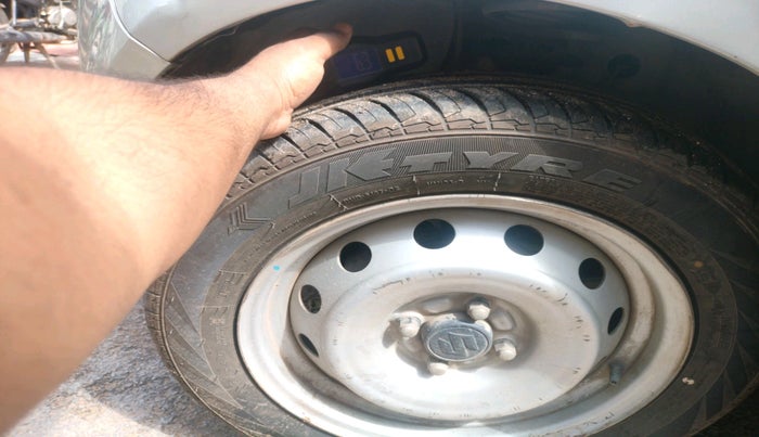 2017 Maruti IGNIS SIGMA 1.2, Petrol, Manual, 50,349 km, tyre