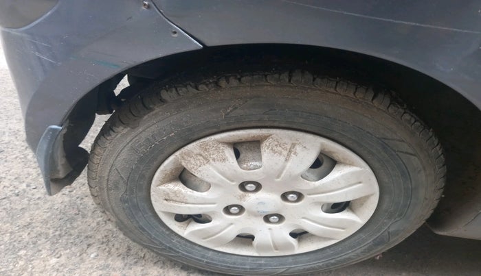 2014 Hyundai i10 MAGNA 1.1, Petrol, Manual, 95,758 km, tyre