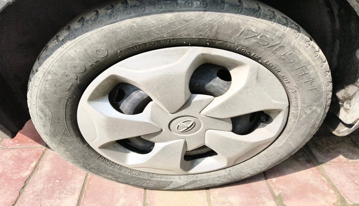 2023 Tata TIAGO EV XT LONG RANGE, Electric, Automatic, 69,798 km, tyre