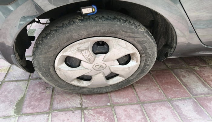 2023 Tata TIAGO EV XT LONG RANGE, Electric, Automatic, 69,798 km, tyre