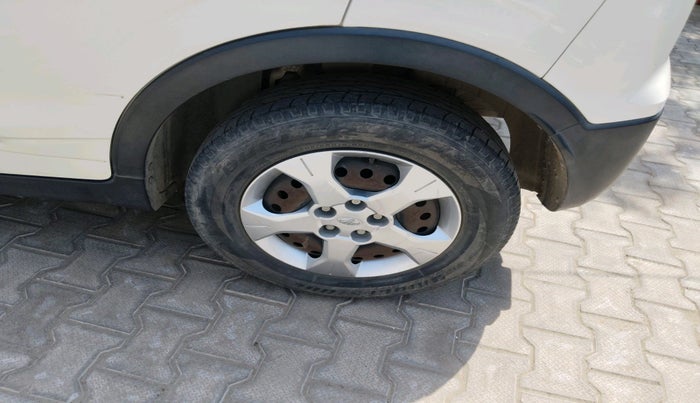 2021 Mahindra XUV300 W6 1.5 DIESEL AMT, Diesel, Automatic, 64,758 km, tyre