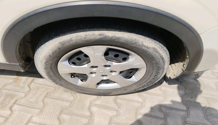 2021 Mahindra XUV300 W6 1.5 DIESEL AMT, Diesel, Automatic, 64,758 km, tyre