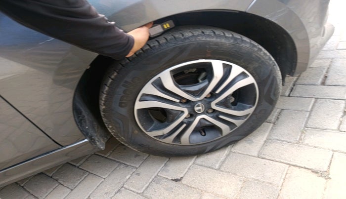 2021 Tata Tiago XZ PETROL, Petrol, Manual, 42,548 km, tyre