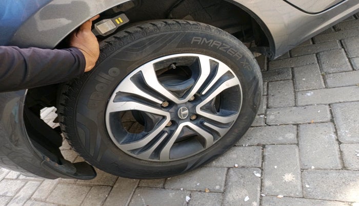 2021 Tata Tiago XZ PETROL, Petrol, Manual, 42,548 km, tyre