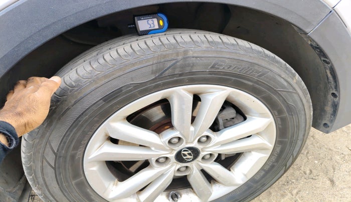 2016 Hyundai Creta SX PLUS AT 1.6 DIESEL, Diesel, Automatic, 1,35,101 km, tyre