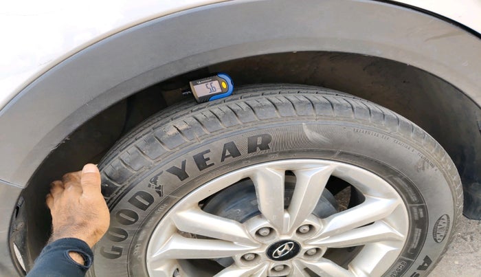 2016 Hyundai Creta SX PLUS AT 1.6 DIESEL, Diesel, Automatic, 1,35,101 km, tyre