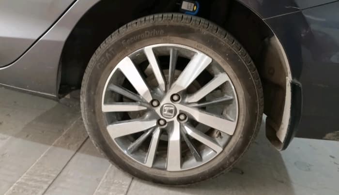 2021 Honda City 1.5L I-VTEC VX CVT, Petrol, Automatic, 66,198 km, tyre