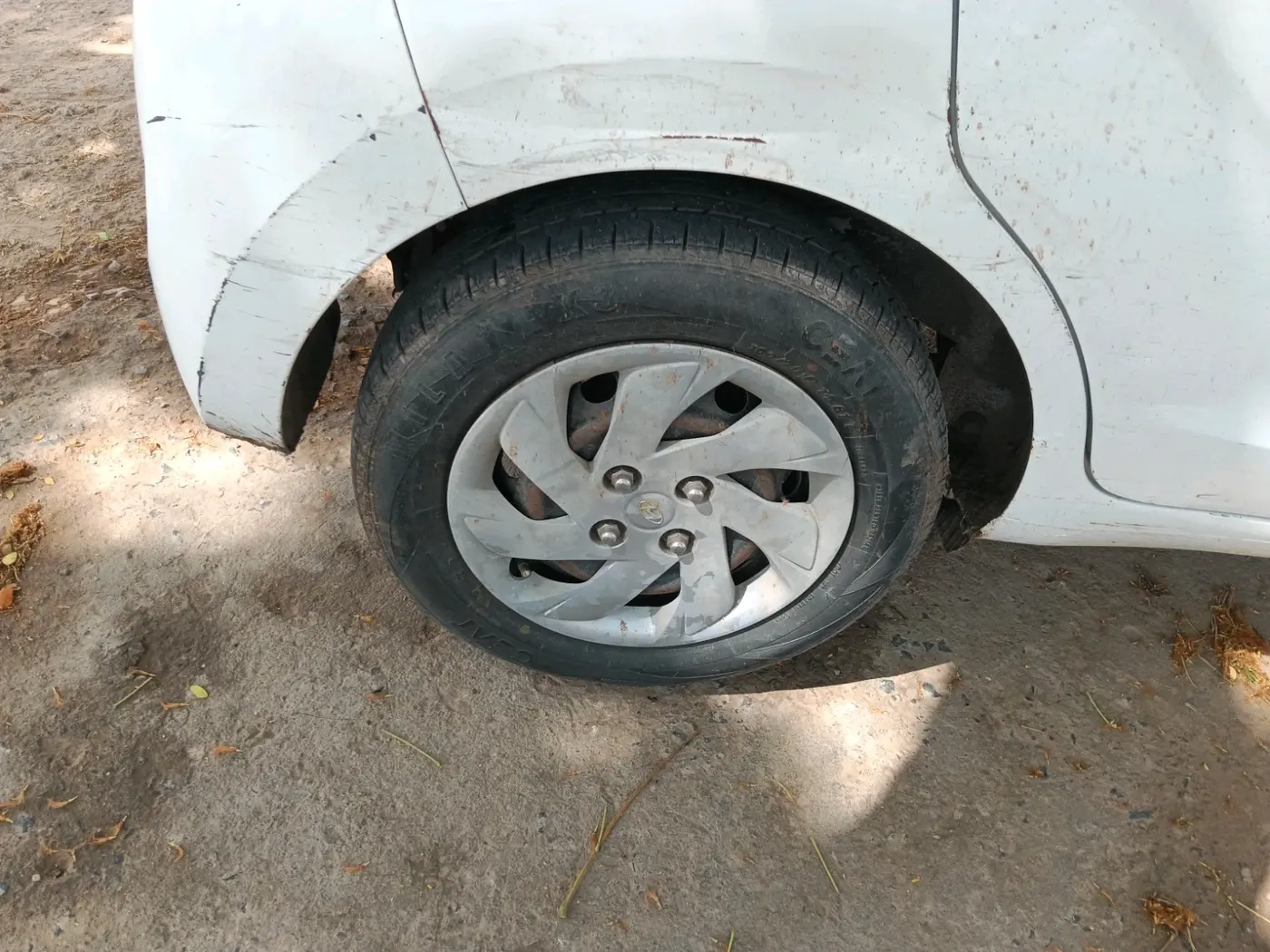 2019 Hyundai NEW SANTRO SPORTZ CNG, CNG, Manual, 1,98,000 km, tyre