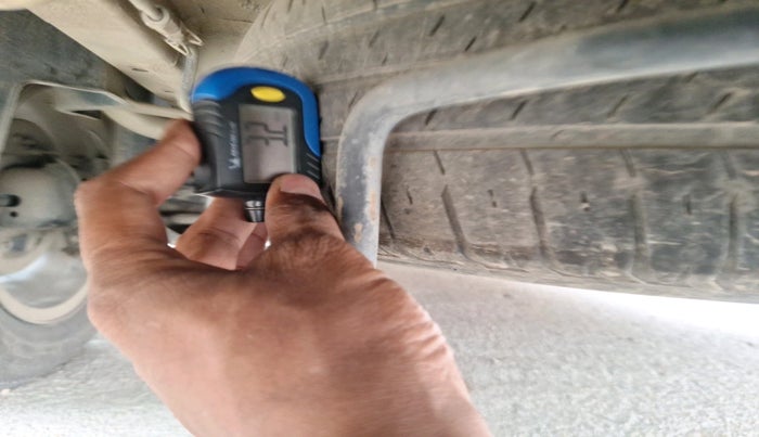 2023 Maruti Ertiga ZXI (O) CNG, CNG, Manual, 85,655 km, tyre