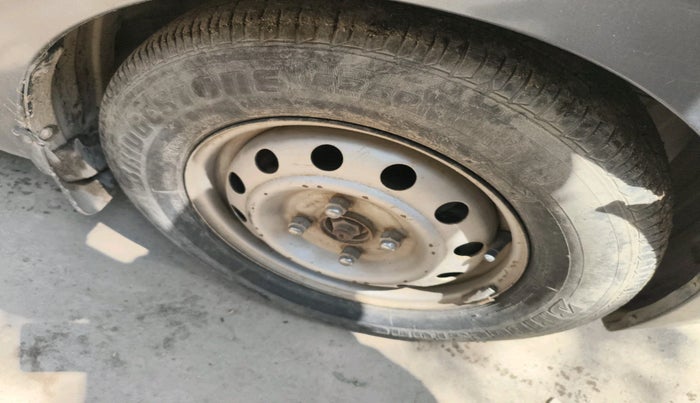 2015 Hyundai i10 MAGNA 1.1, Petrol, Manual, 34,542 km, tyre