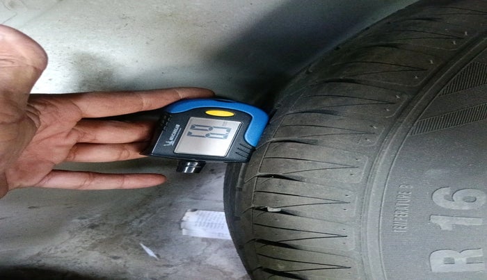 2018 Maruti Vitara Brezza ZDI PLUS, Diesel, Manual, 1,27,070 km, tyre