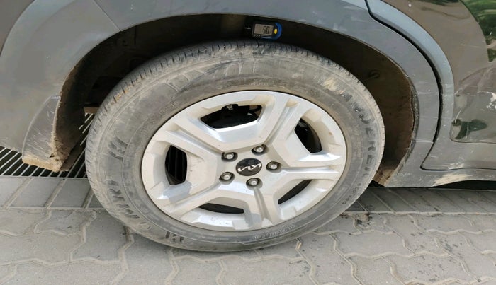 2023 KIA SONET HTK PLUS 1.5 IMT, Diesel, Manual, 66,120 km, tyre