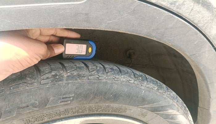 2019 Hyundai VENUE SX 1.0 (O) TURBO, Petrol, Manual, 82,004 km, tyre