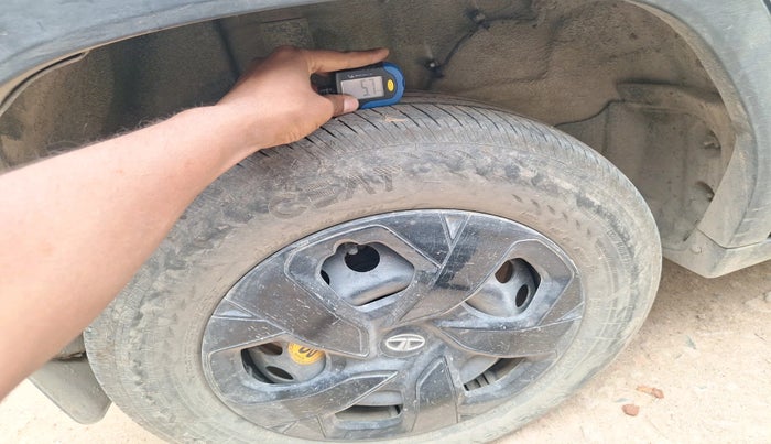 2023 Tata PUNCH PURE MT, Petrol, Manual, 6,283 km, tyre