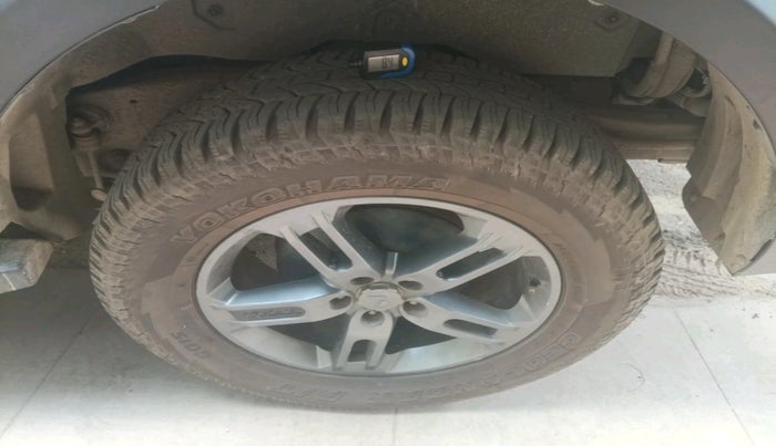 2023 Mahindra Thar LX D AT 4WD HT, Diesel, Automatic, 85,783 km, tyre