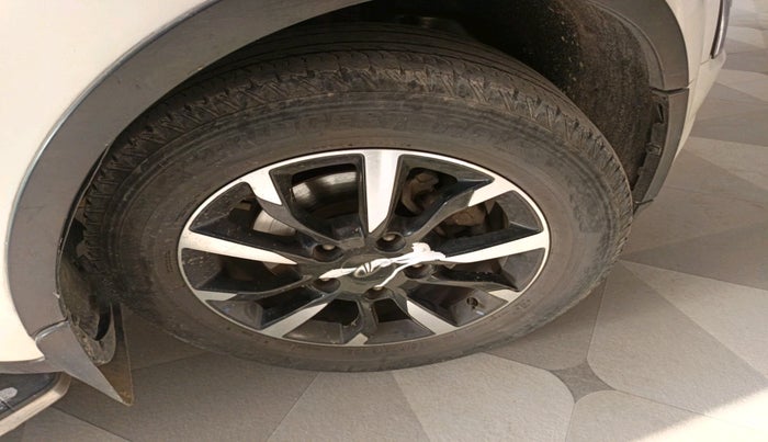 2020 Mahindra XUV500 W11, Diesel, Manual, 34,019 km, tyre