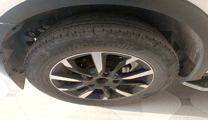 2020 Mahindra XUV500 W11, Diesel, Manual, 34,019 km, tyre