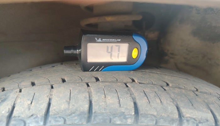 2012 Maruti Alto K10 VXI, Petrol, Manual, 61,598 km, tyre