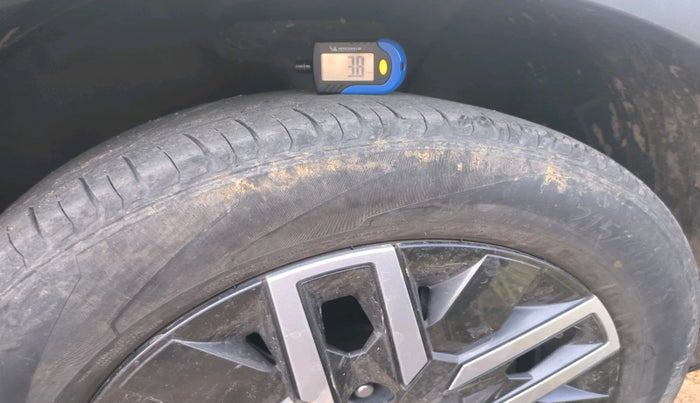 2021 Hyundai VENUE SX 1.0 TURBO, Petrol, Manual, 89,522 km, tyre