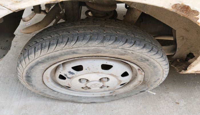 2013 Hyundai Santro Xing GL PLUS, Petrol, Manual, 74,963 km, tyre